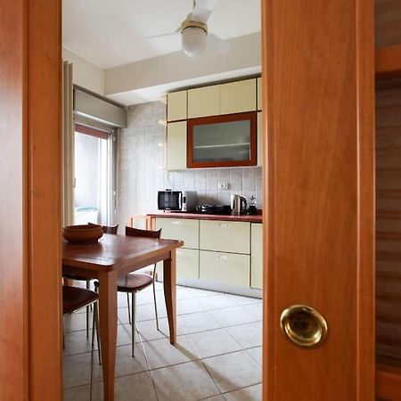 Fieramilano 3Br Apartment ภายนอก รูปภาพ