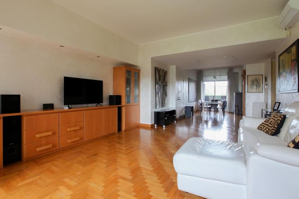 Fieramilano 3Br Apartment ภายนอก รูปภาพ